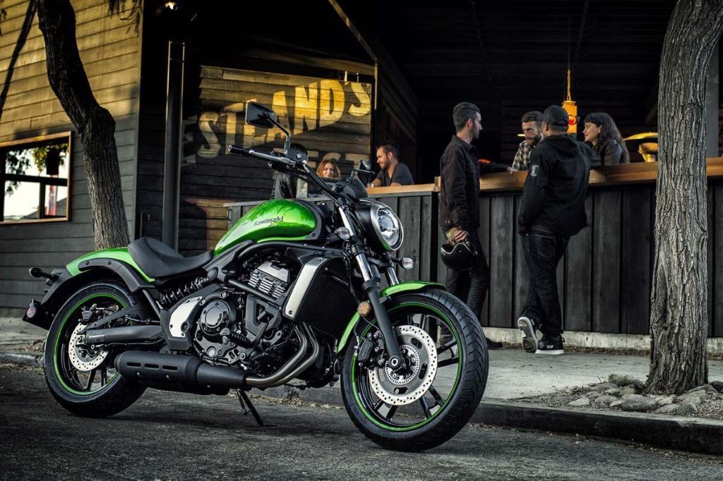 kawasaki vulcan s im stadtverkehr cruiser motorrad